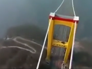 ویدئو :   بزرگراه G50، یکی از شگفتی های مهندسی جهان