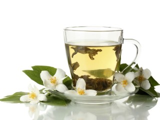 دمنوش های طب سنتی برای درمان یبوست