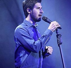 ویدئو  :   اجرای قطعه دلتنگ توسط حامد زمانی در کنسرت سوگ چامه ها