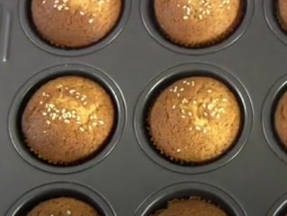 ویدئو :   طرز تهیه کیک یزدی اصل ترد و خوشمزه