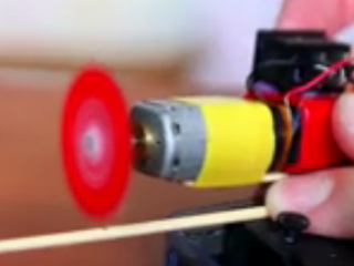 ویدئو :   ساخت مینی اره برقی