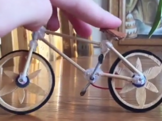 ویدئو:   آموزش ساخت دوچرخه با کارتن