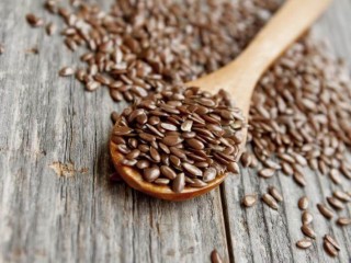 8 خاصیت طلایی مصرف بذر کتان برای حفظ سلامتی
