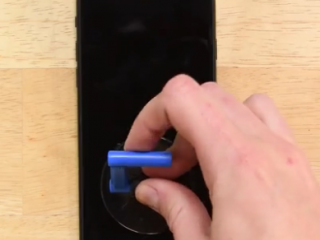 ویدئو :   تعویض دوربین جلو آیفون 7