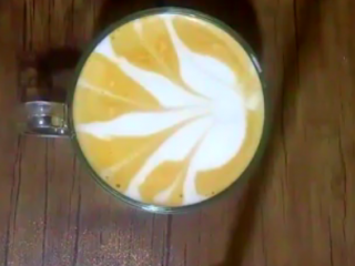 ویدئو : کافی شاپ خانگی_طرز تهیه لاته