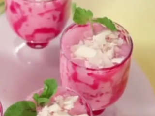 ویدئو :   آموزش تهیه دسر ژله بستنی