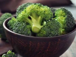 ویدئو : 10 غذایی كه دشمن دیابت هستند