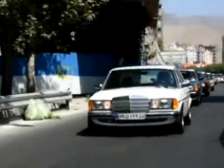 ویدئو : گردهمایی مرسدس بنز های کلاسیک در تهران