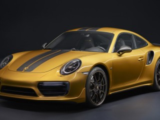 ویدئو :   مراحل ساخت پورشه 911 گلد چگونه است؟