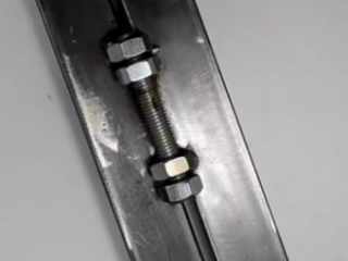 ویدئو :  ساخت لولا با پیچ و مهره