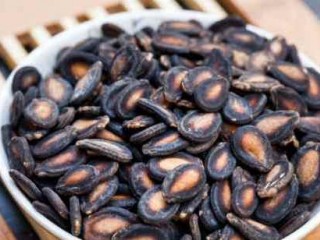 فواید درمانی شگفت انگیز تخم هندوانه