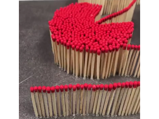 ویدئو :  هنرنمایی فوق العاده زیبا و دیدنی با چوب کبریت