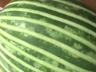 ویدئو :  ویژه شب یلدا - انواع میوه آرایی و تزیین هندوانه شب یلدا