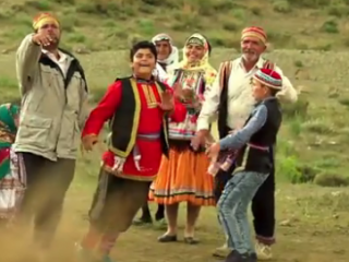 ویدئو :  موزیک ویدئو شاد ریتمیک فرهاد مدیری پسر مهران مدیری