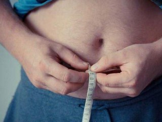 خطرات و عوارض لیپوساکشن را جدی بگیرید