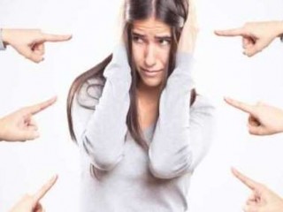 خود سرزنشی و 7 روش خلاصی از آن