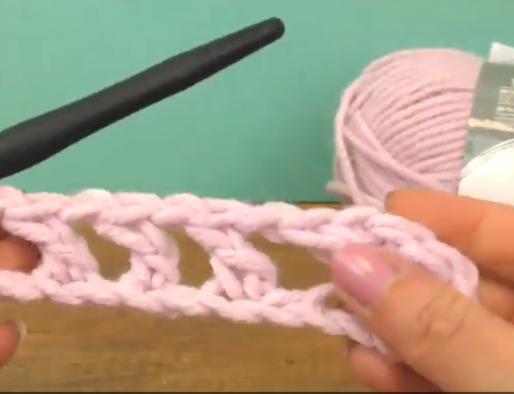 ویدئو: آموزش قلاب بافی شال بهاره صورتی برای مبتدی