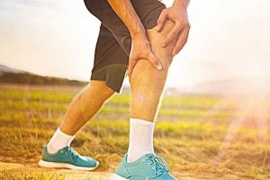 علت احساس درد ناگهانی در پا چیست؟ (مطلب)
