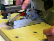 ویدئو : طرز ساخت گیره یک بازویی -دی دیل (مطلب)
