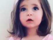ویدئو:   دختر بچه ناز (مطلب)