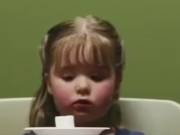 ویدئو : واکنش کودکان در برابر انتظار برای خوردن شیرینی (مطلب)