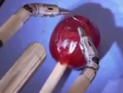 ویدئو :      ربات جراح و عمل در آوردن سنگ کلیه هم به بازار آمد (مطلب)