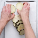 ویدئو :   4 طرز تهیه غذا با بادمجان برای شام (مطلب)