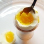 چه کسانی نباید تخم مرغ عسلی بخورند (مطلب)