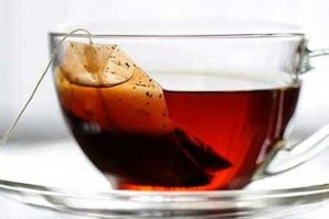 با نوشیدن چای بعد از غذا منتظر این بیماری ها باشید!