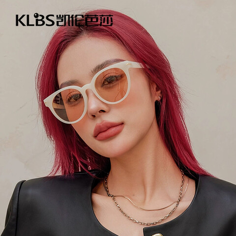 عینک آفتابی زنانه کارن بازار (Karen Bazaar) UV400 پلاریزه مدل B8226