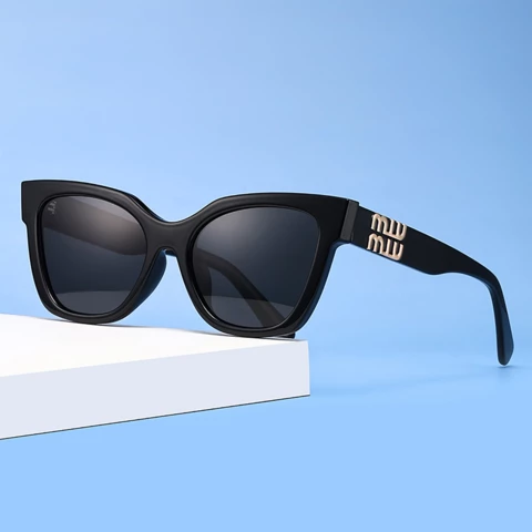 عینک آفتابی زنانه کارن بازار ( Karen Bazaar) UV400 پلاریزه مدل TR2555