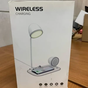 چراغ مطالعه رومیزی اسپیکر دار به همراه شارژر وایرلس 15 وات