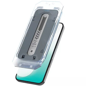 گلس  آیفون 17 نیلکین