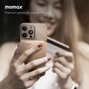 فروش پاور بانک 10000 تایپ‌سی 30 وات مومکس IP158 با قابلیت اتصال مگنتی به گوشی