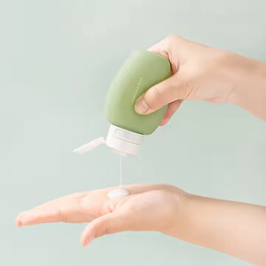 مجموعه بطری سیلیکونی لوازم آرایشی مسافرتی 80 میلی لیتری جوردن و جودی