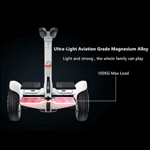 فروش اسکوتر برقی اسپیکردار ناین‌بات شیائومی