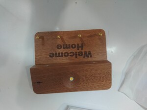 کیفیت جاکلیدی دیواری چوبی مغناطیسی به همراه سنسور نور