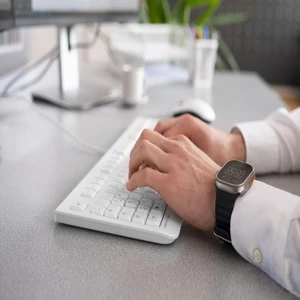 خرید صفحه کلید با سیم کم صدای کامپیوتر چری