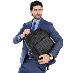 قیمت کوله پشتی ضدآب لپ‌تاپ 15.6 اینچ 22 لیتر بنج