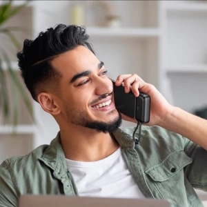 بهترین پاوربانک 22.5 وات 5000 مک دودو با کانکتور لایتنینگ و کابل تایپ سی متصل