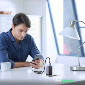 خرید شارژر دیواری 65 وات یوگرین با دو پورت تایپ سی و یک پورت یو اس بی