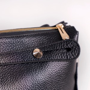 کیف دوشی زنانه چرمین مدل دنیز