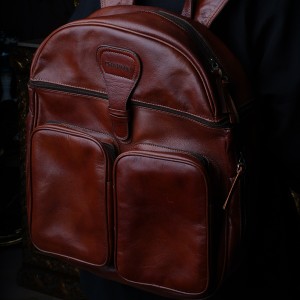 کوله پشتی مردانه چرمین مدل ویکتور