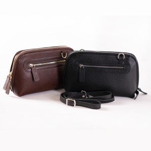 کیف دوشی زنانه چرمین مدل جاناتان