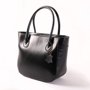 کیف دستی زنانه چرمین مدل لیندا