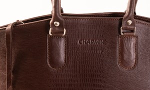 کیف دوشی زنانه چرمین مدل مونیکا