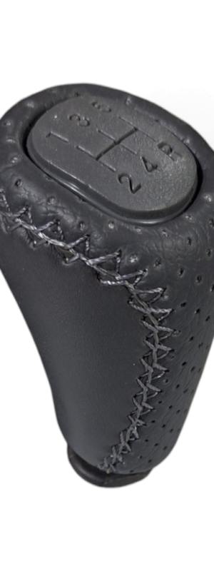 سردنده چرم دوزی مدل Qu1311 مناسب برای خودرو های داخلی