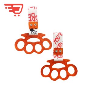 آویز دستگیره خودرو طرح پنجه بوکس