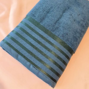 حوله حمام ابریشم فاضل مدل P-05 سایز 100x160 سانتی متر