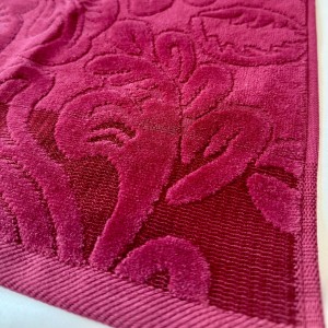 حوله دستی ابریشم فاضل طرح آفتابگردان سایز 40*80 سانتی متر